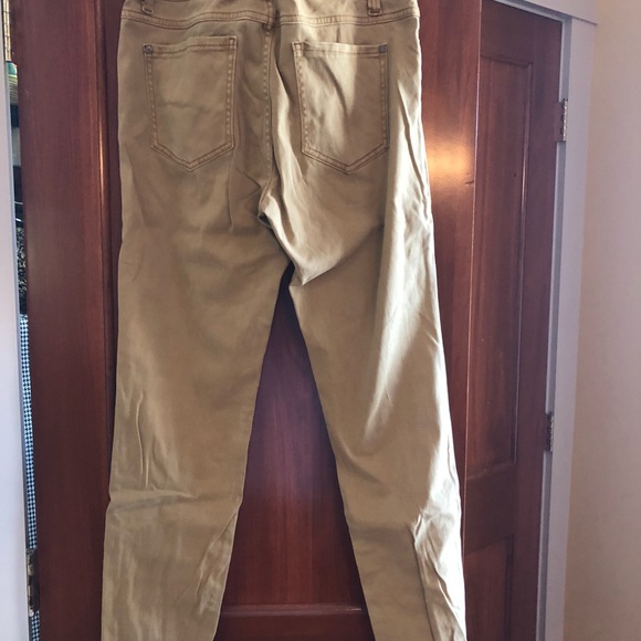 CAbi yellowish-goldish jeans - Picture 3 of 3